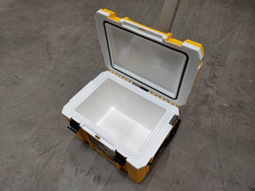 Stanley FatMax Pro-Stack FMST83282-1 gurulós, húzófogantyús hűtőláda, hűtőtáska, sárga